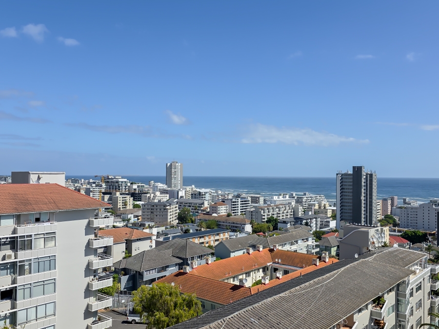 2 Bedroom Property for Sale in Sea Point Western Cape